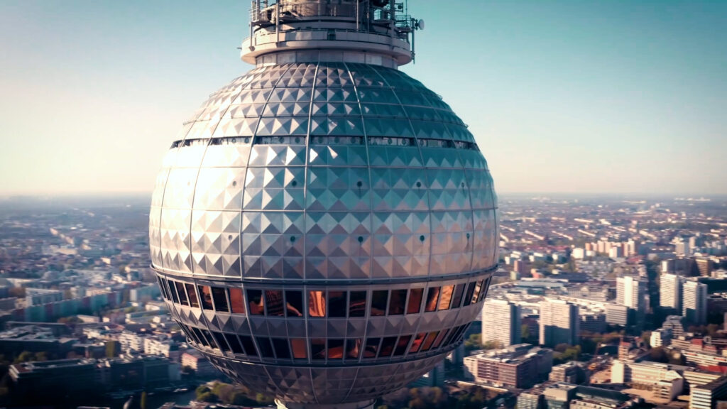 Visit_Berlin.00_00_03_04.Still024