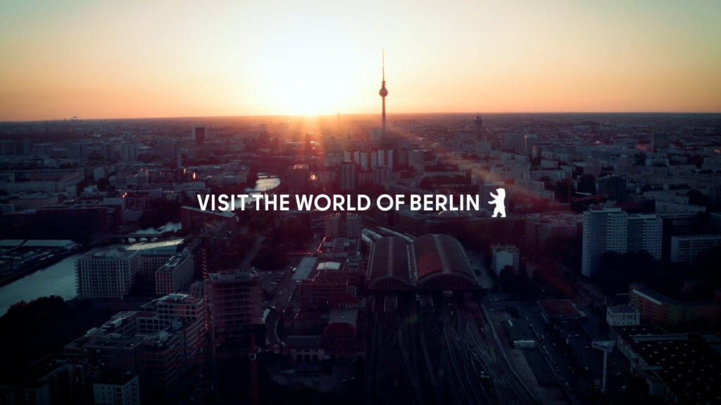 Visit_Berlin.00_02_37_20.Still023